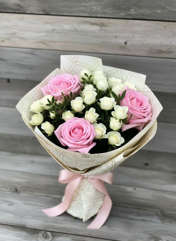 Букет цветов из: Розы в Пшичо