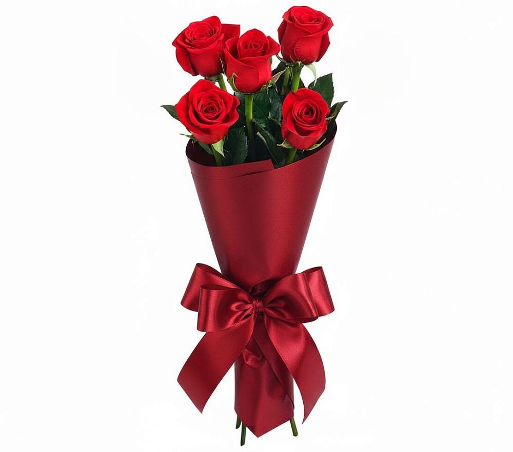Букет 5 Красных роз Эдлесс Лав в Пшичо