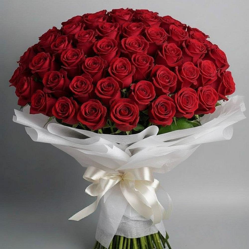 Букет 101 Красная роза Блэк Мэджик в Пшичо