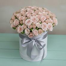 Цветочная композиция из Розы в шляпной коробке в Пшичо