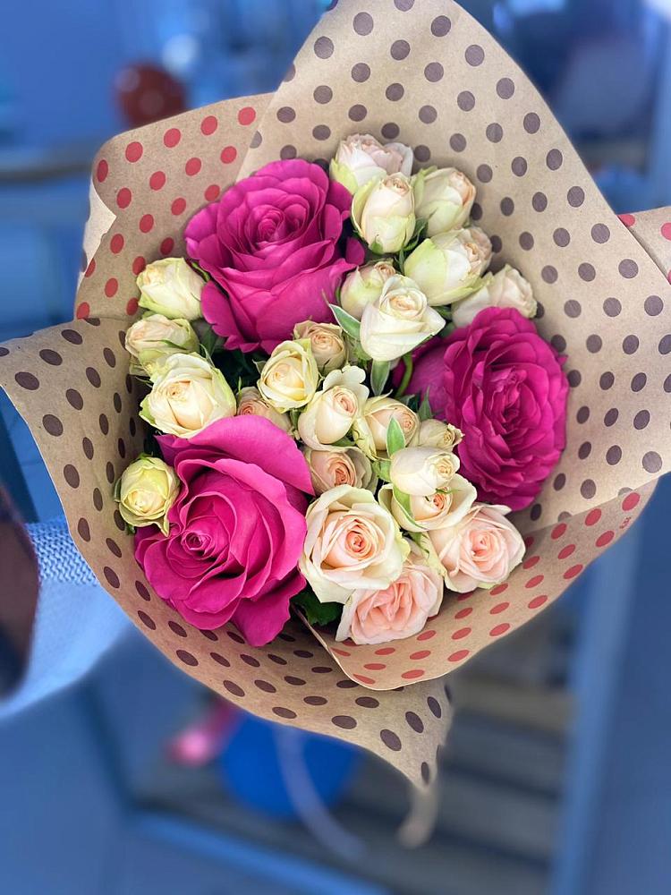 Букет цветов из: Розы в Пшичо