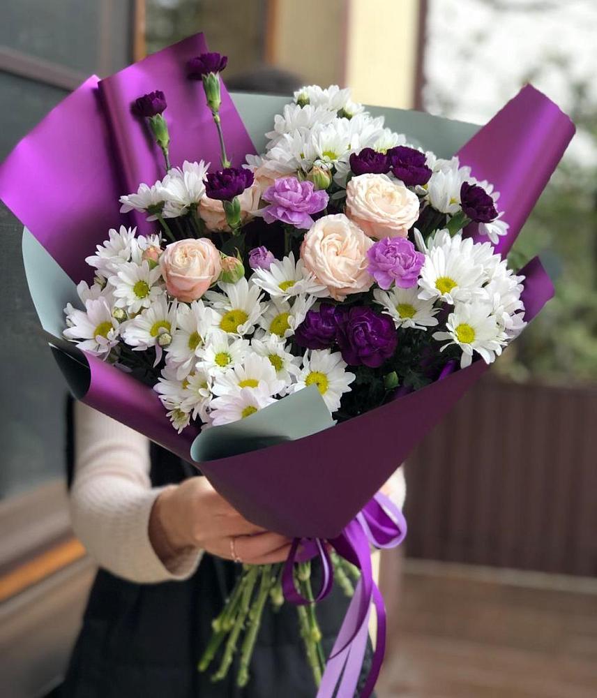 Букет цветов из: Хризантемы, Гвоздики и Розы в Пшичо