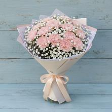 Букет цветов из:  Гвоздики в Пшичо