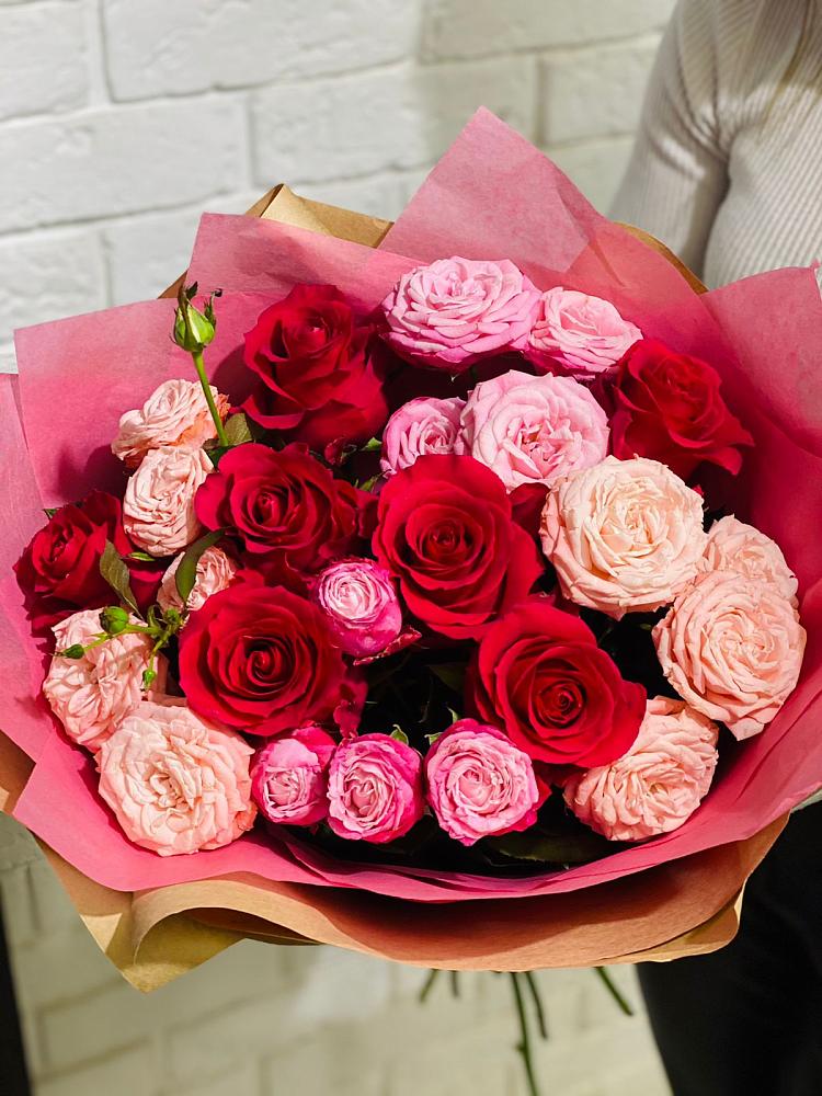 Букет цветов из: Розы в Пшичо