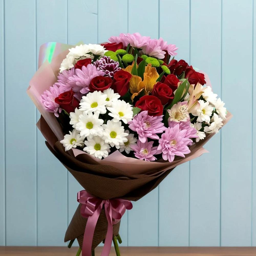 Букет цветов из: Розы, Хризантемы и Альстромерии в Пшичо
