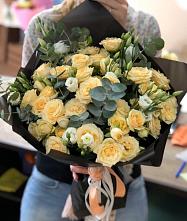 Букет цветов из:  Розы и Лизиантусы #REPLACE_PRED# Пшичо